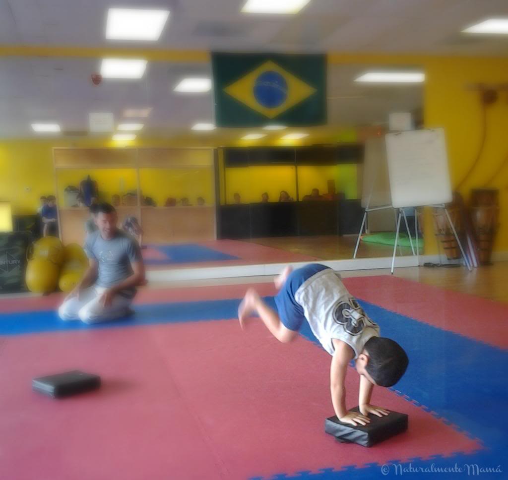 Miercoles_Mudo_Bananeira_Kung_Fu_Baby__zpsa665fc03